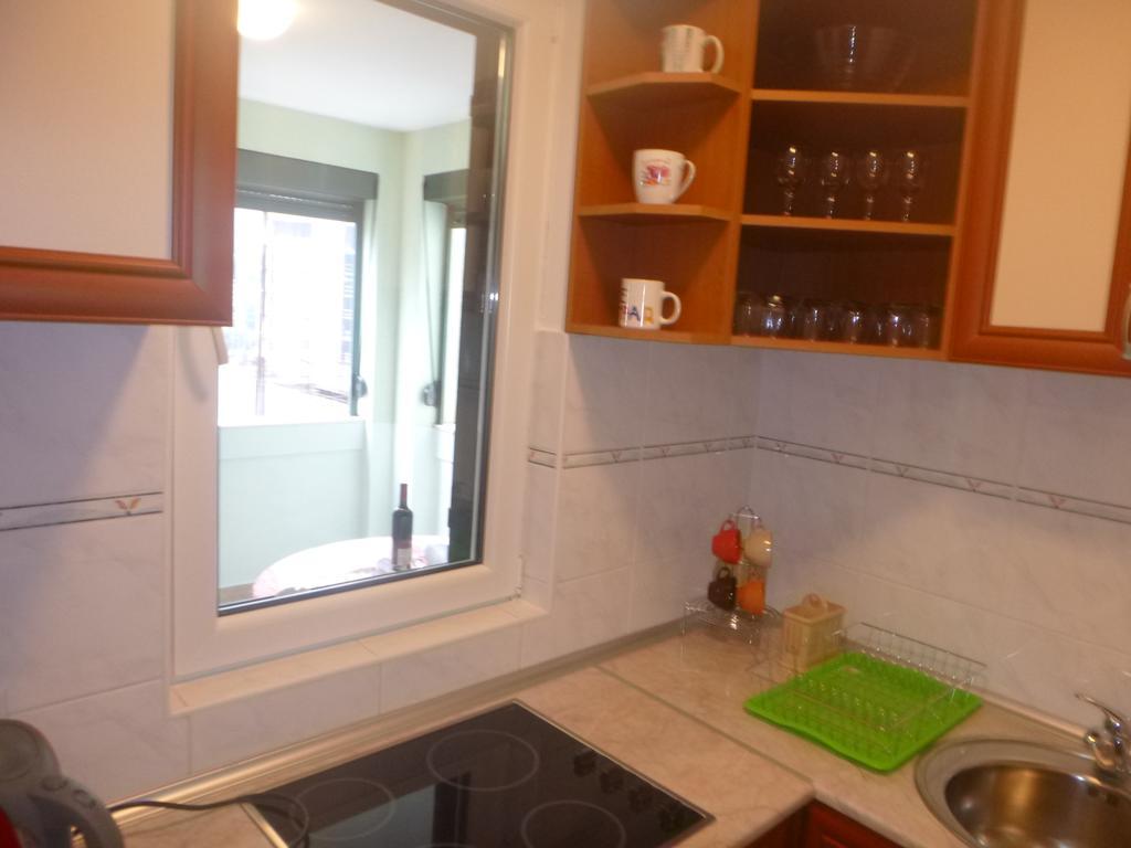 Apartman Ozi Petrovac Exterior foto